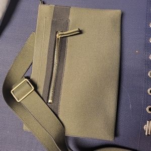 Rothy's Cross Body Olive